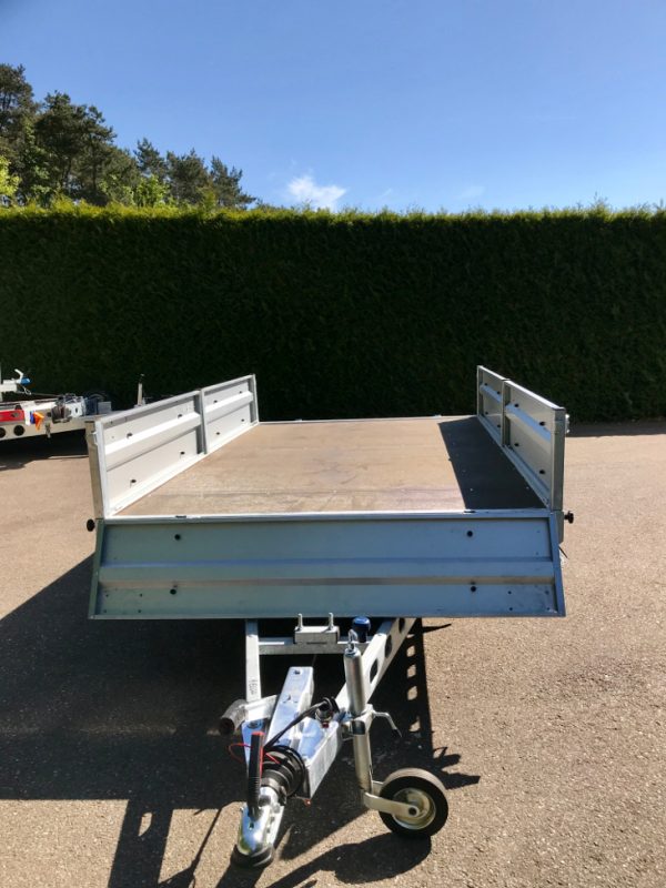 Plateauwagen 1300 kg