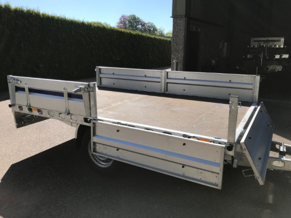 Plateauwagen 1300 kg