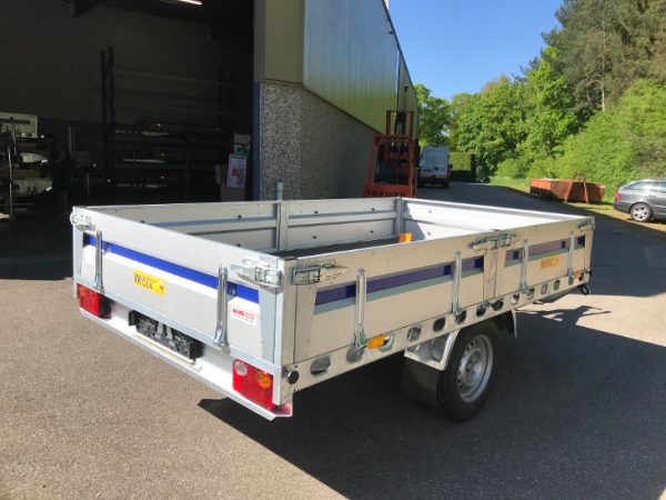 Plateauwagen 1300 kg